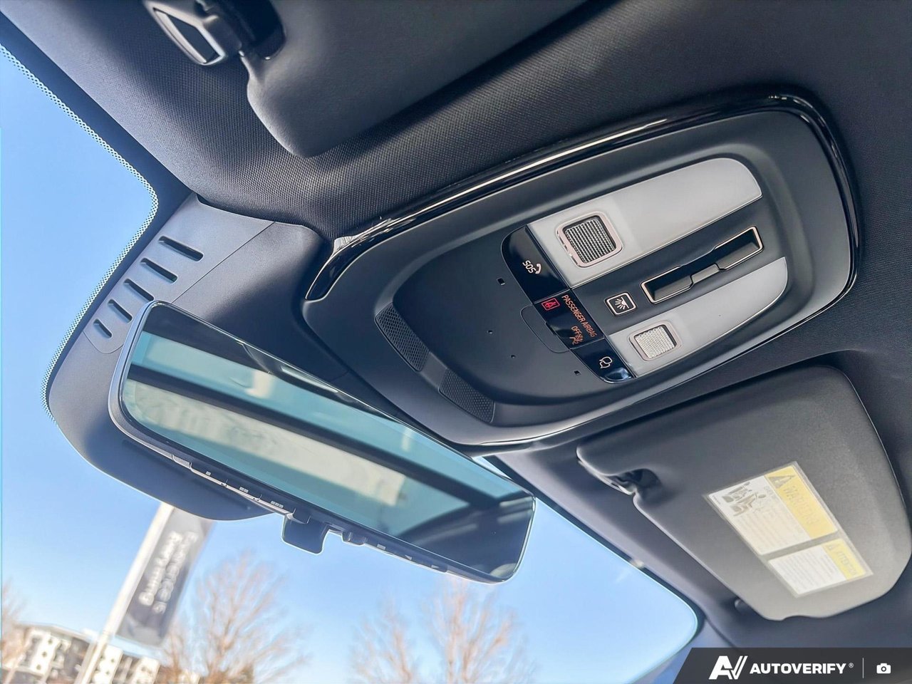 2026 Volvo XC60 Core Dark Theme-21