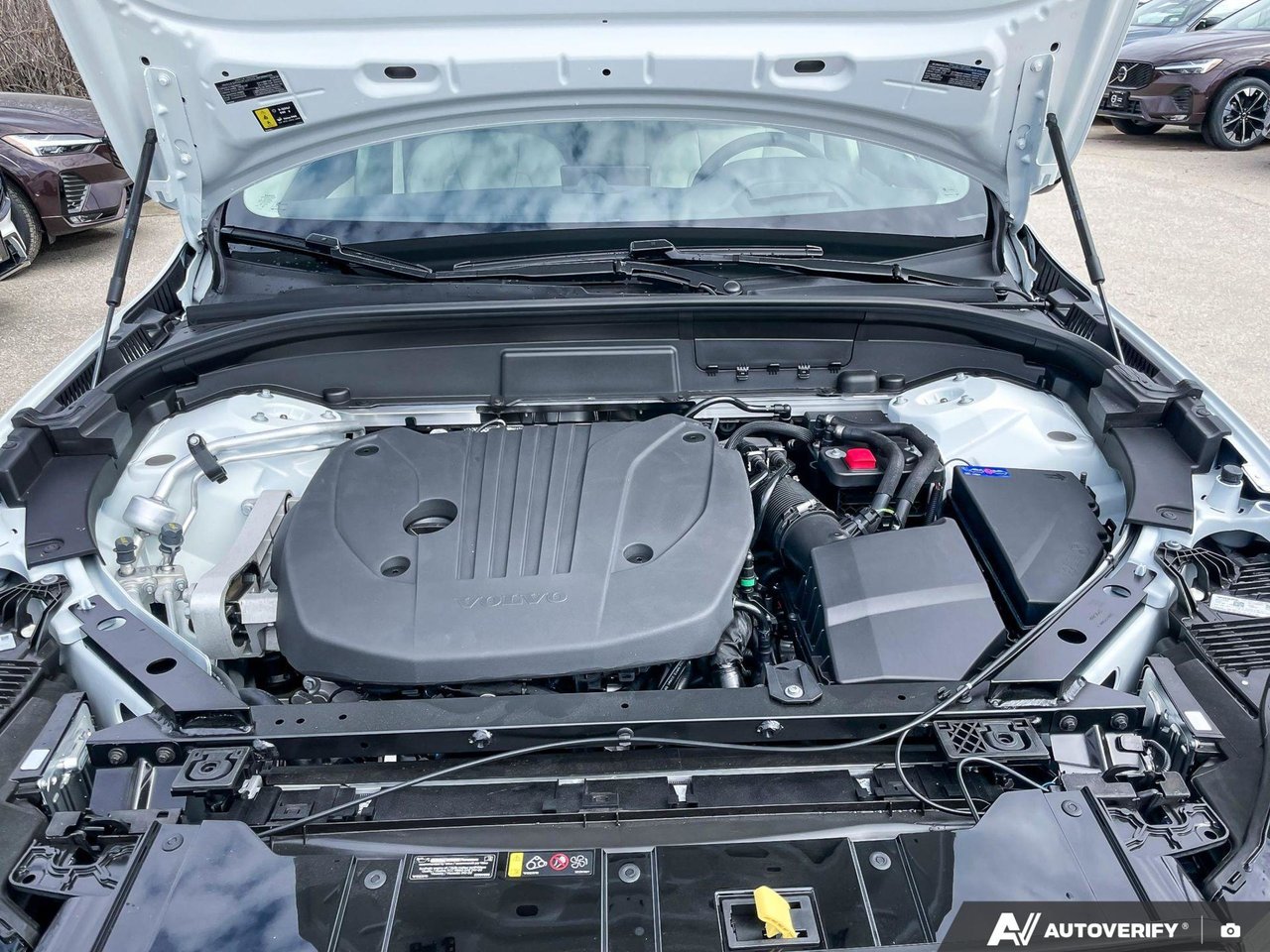 2026 Volvo XC60 Ultra Dark Theme-6