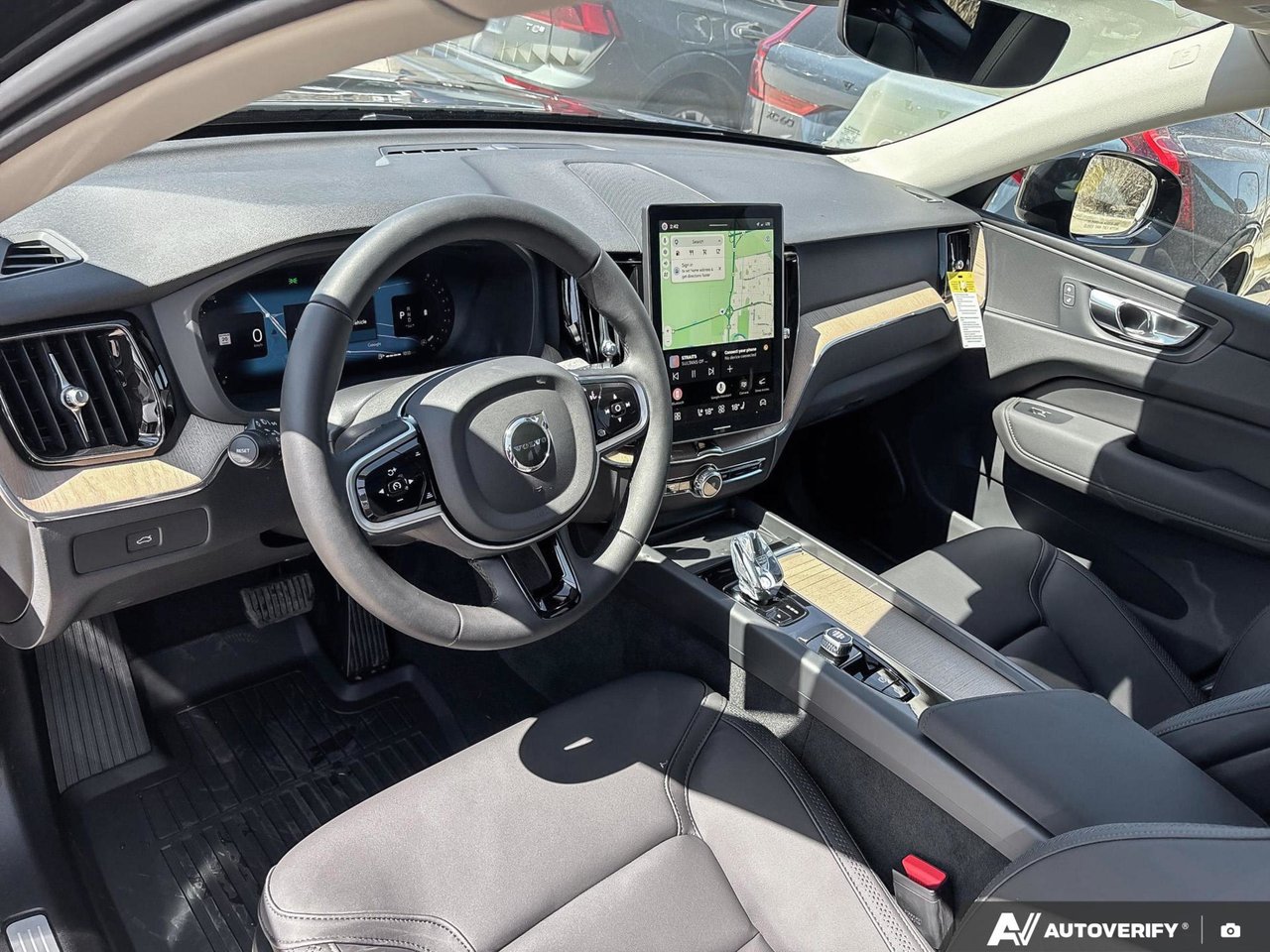 2026 Volvo XC60 Core Dark Theme-13