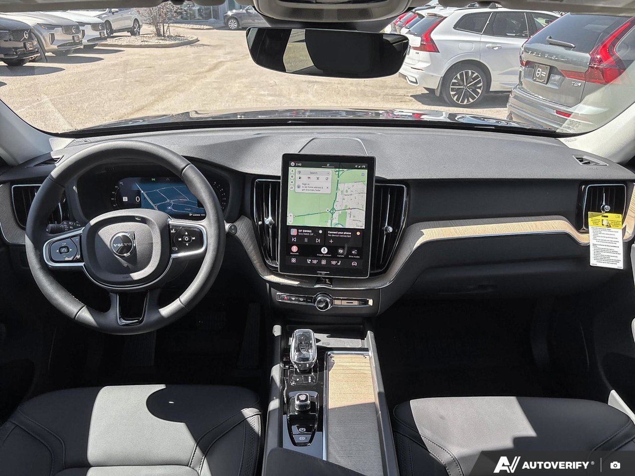 2026 Volvo XC60 Core Dark Theme-24