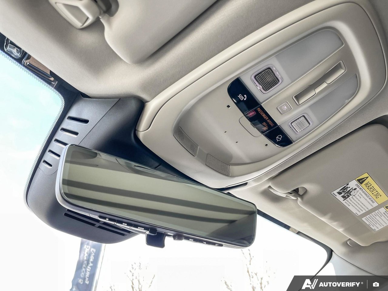 2026 Volvo XC60 Plus Dark Theme-20