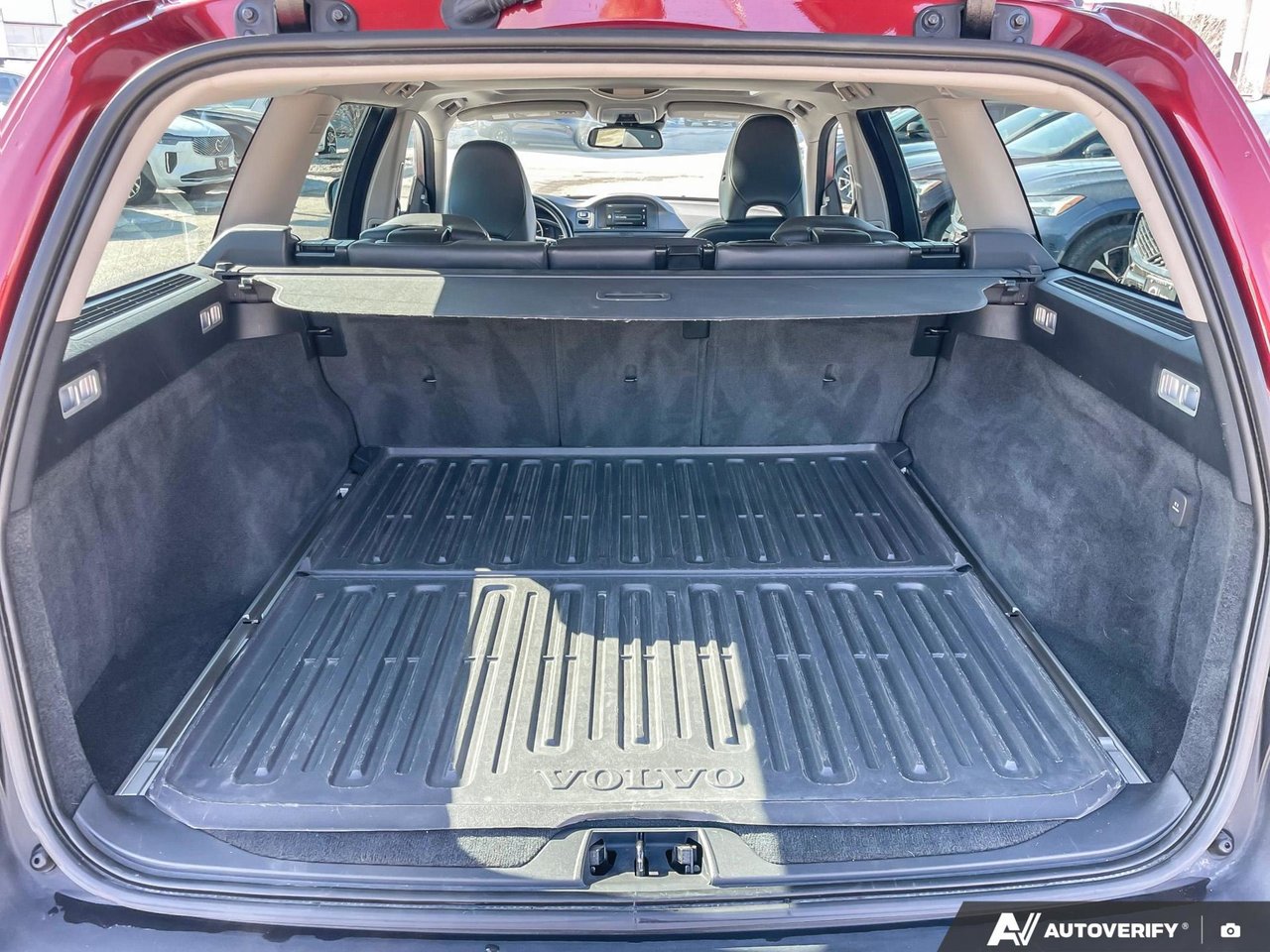 2015 Volvo XC70 T6 Premier Plus-7