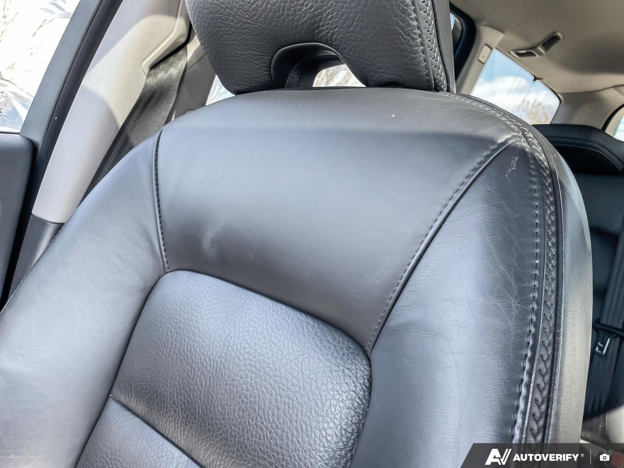 2015 Volvo XC70 T6 Premier Plus-19