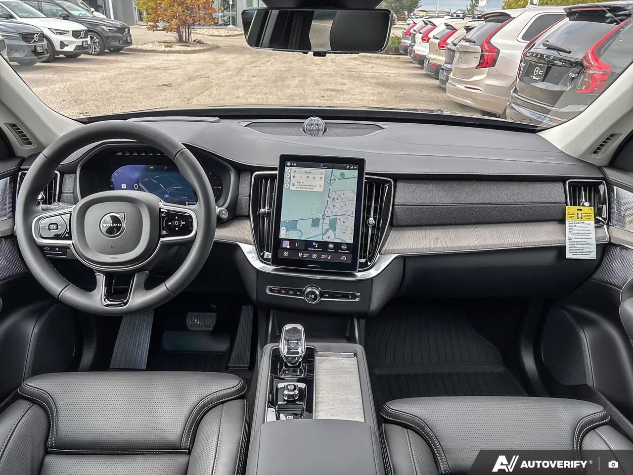 2026 Volvo XC90 Plug-In Hybrid Ultra Bright Theme-24