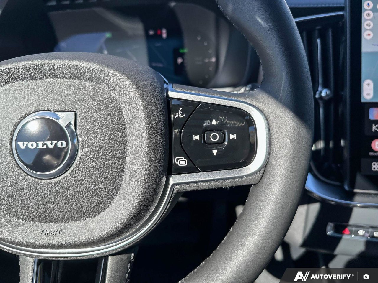 2026 Volvo XC90 Plug-In Hybrid Core Bright Theme-16