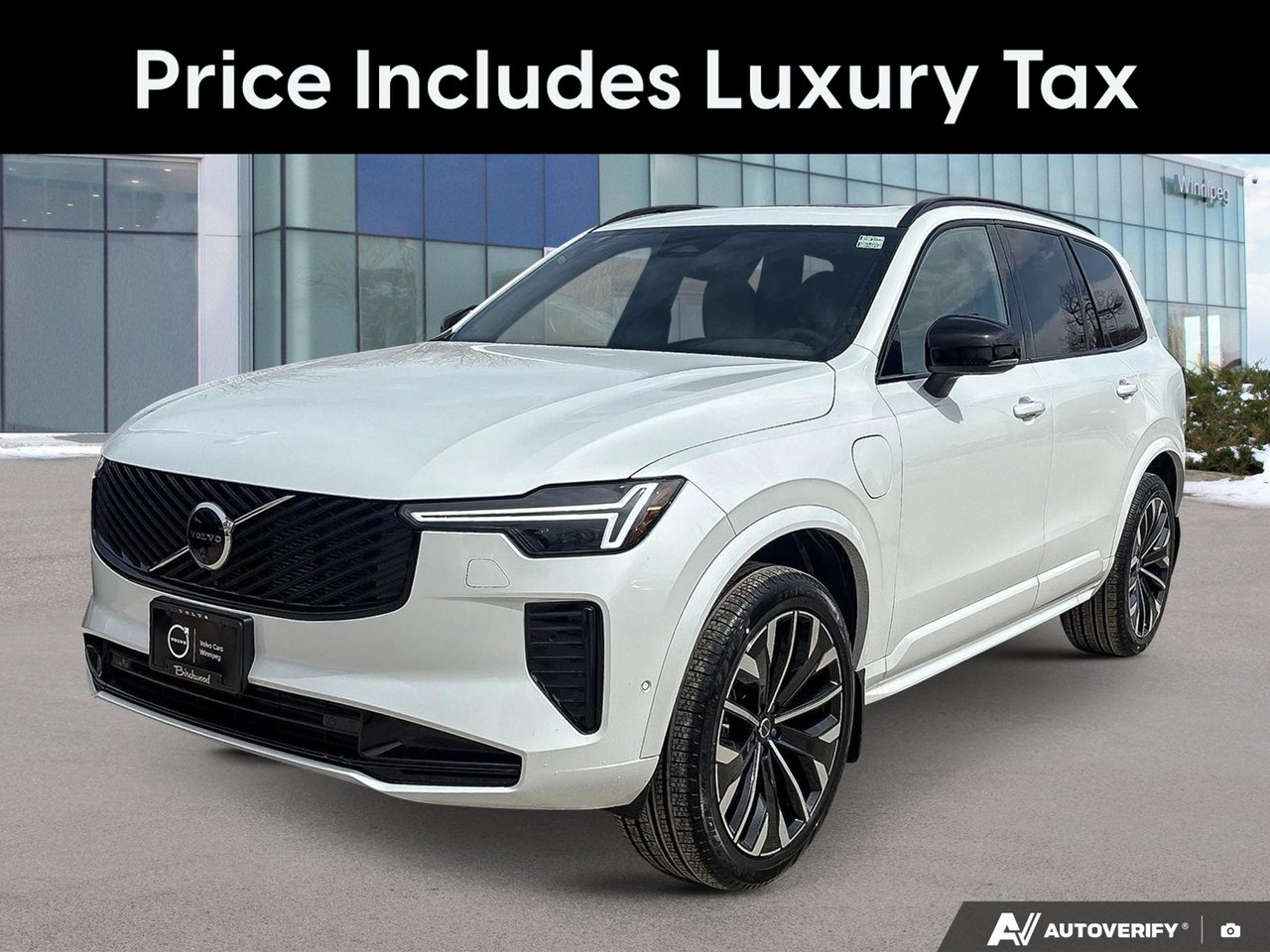 2026 Volvo XC90 Plug-In Hybrid Plus Dark Theme-0