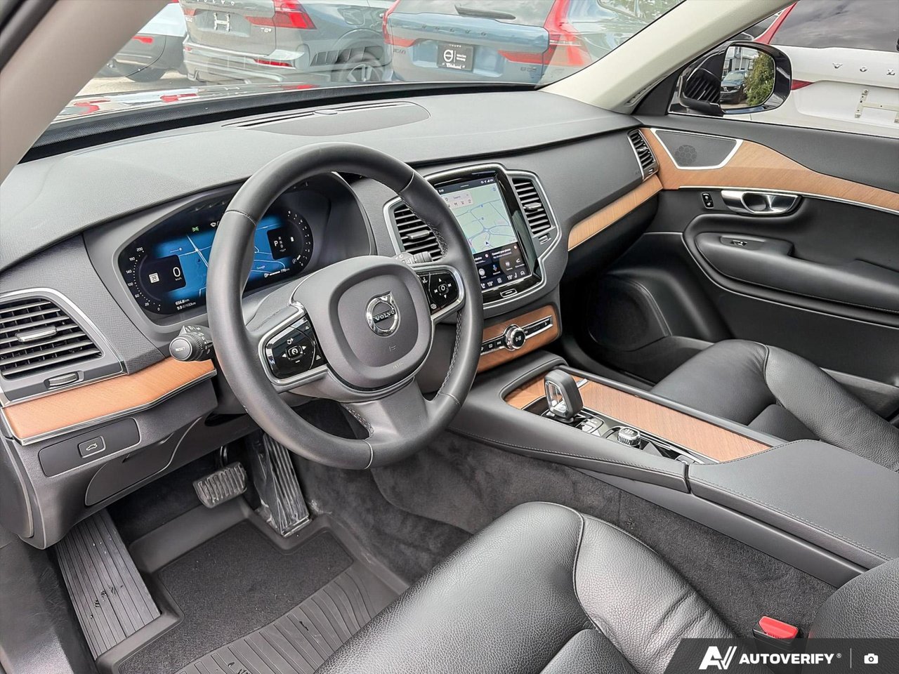 2023 Volvo XC90 Core-12
