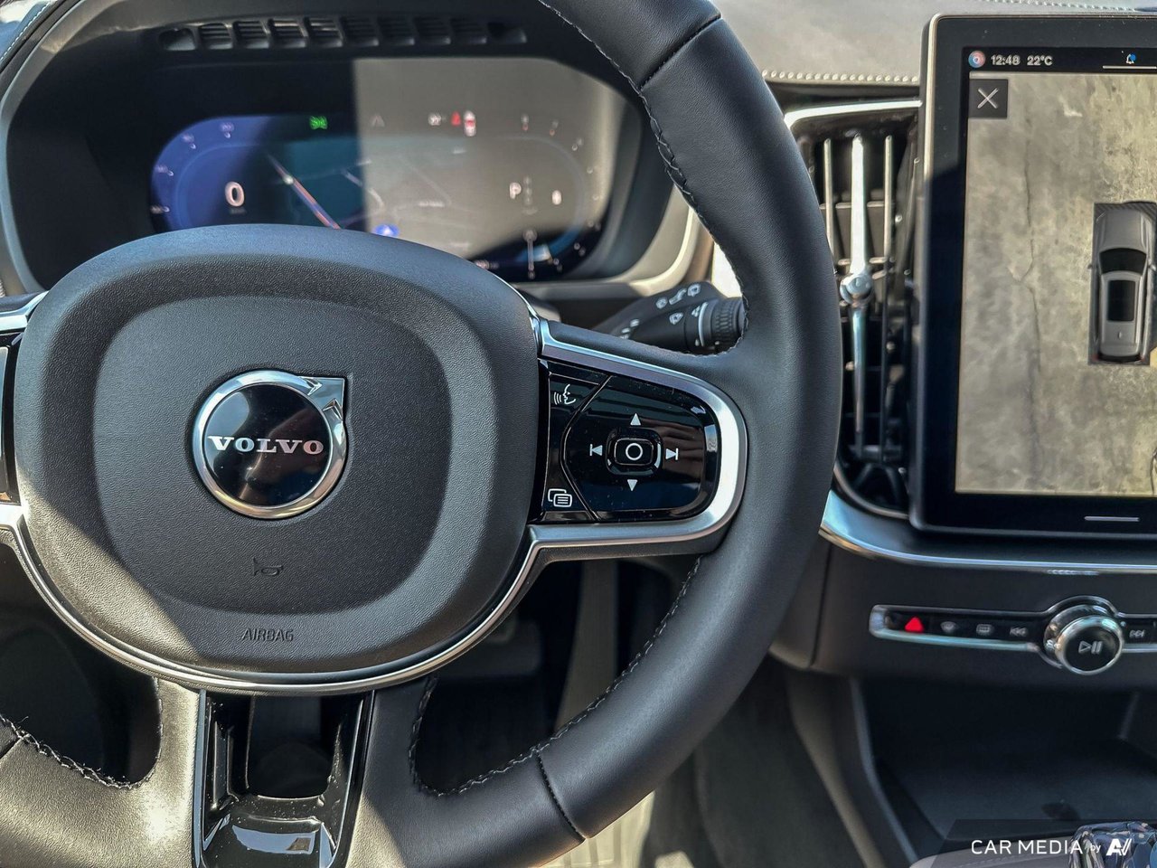 2025 Volvo XC90 Plus Bright Theme-16