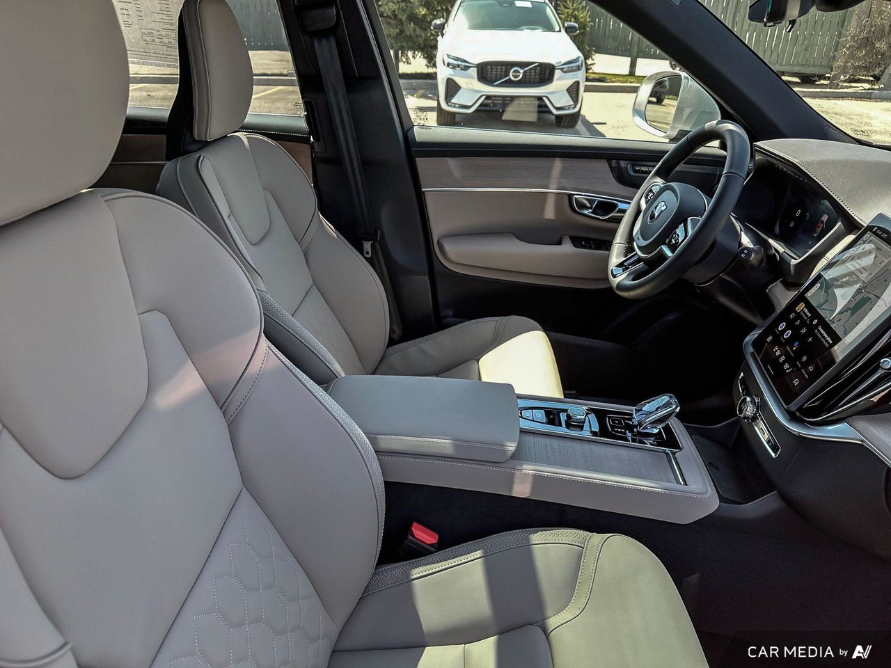 2025 Volvo XC90 Plus Bright Theme-22