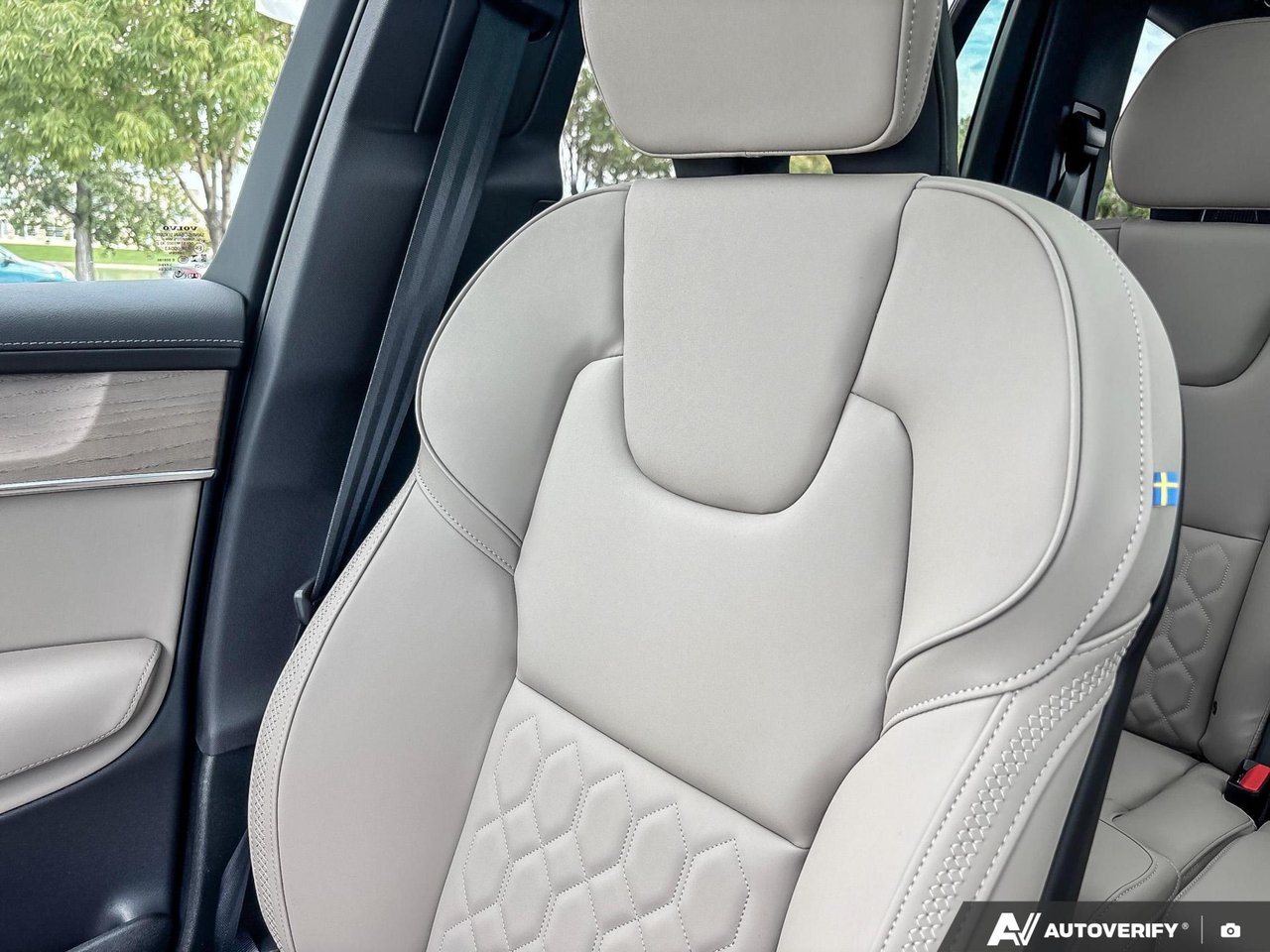 2026 Volvo XC90 Plus Dark Theme-20