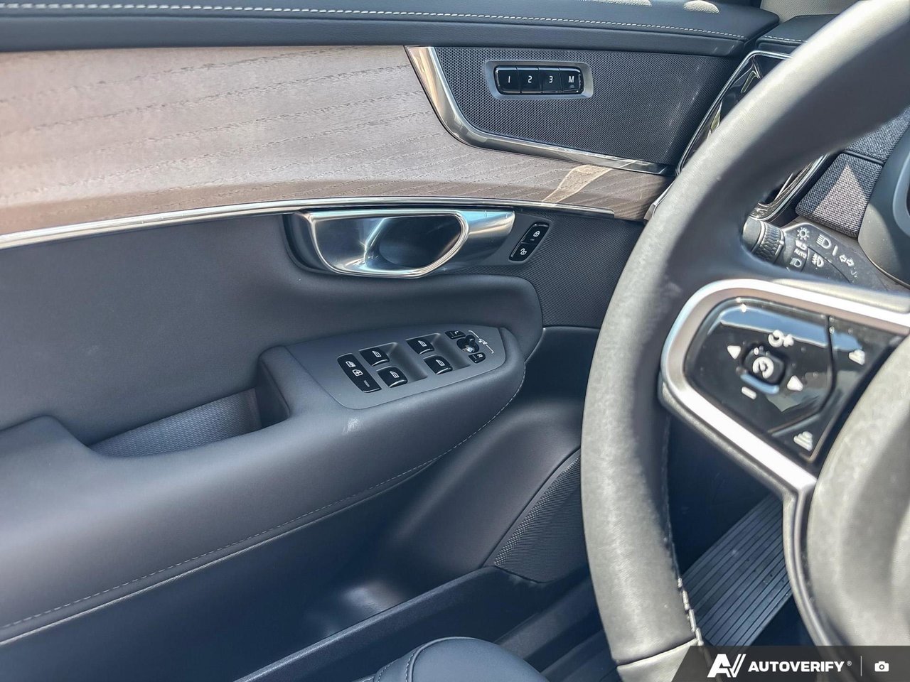2026 Volvo XC90 Core Bright Theme-17