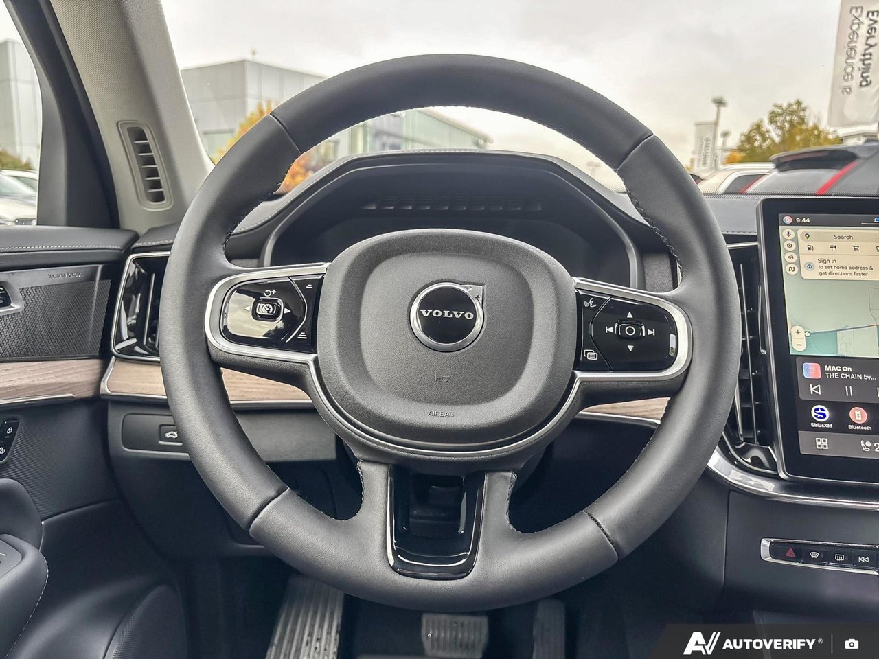 2026 Volvo XC90 Plus Dark Theme-14