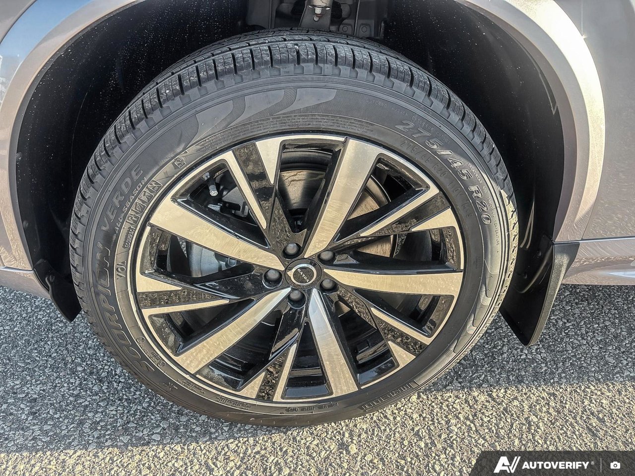 2026 Volvo XC90 Core Bright Theme-9