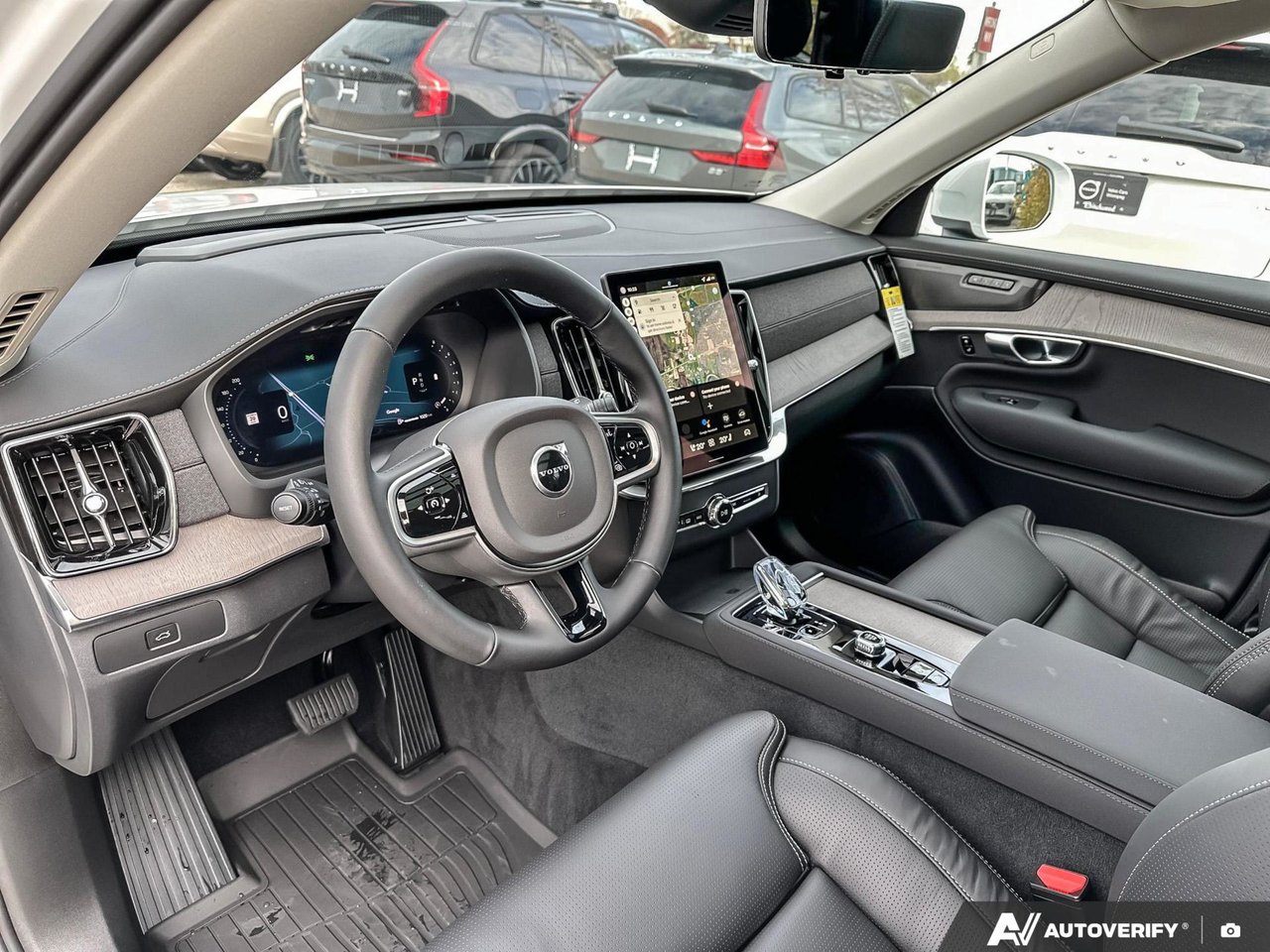 2026 Volvo XC90 Ultra Bright Theme-13
