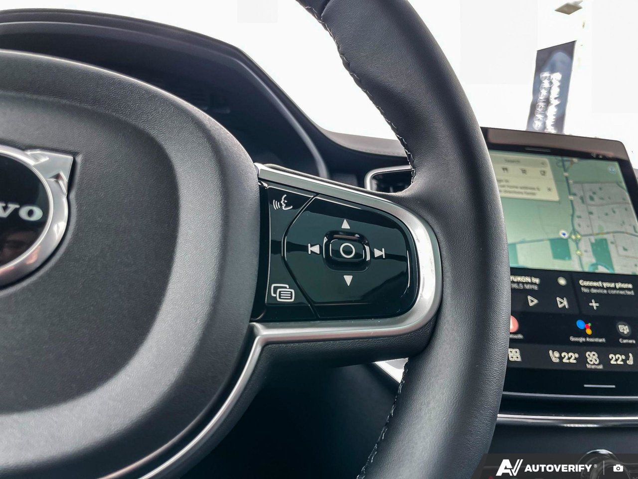 2026 Volvo XC90 Plus Dark Theme-16