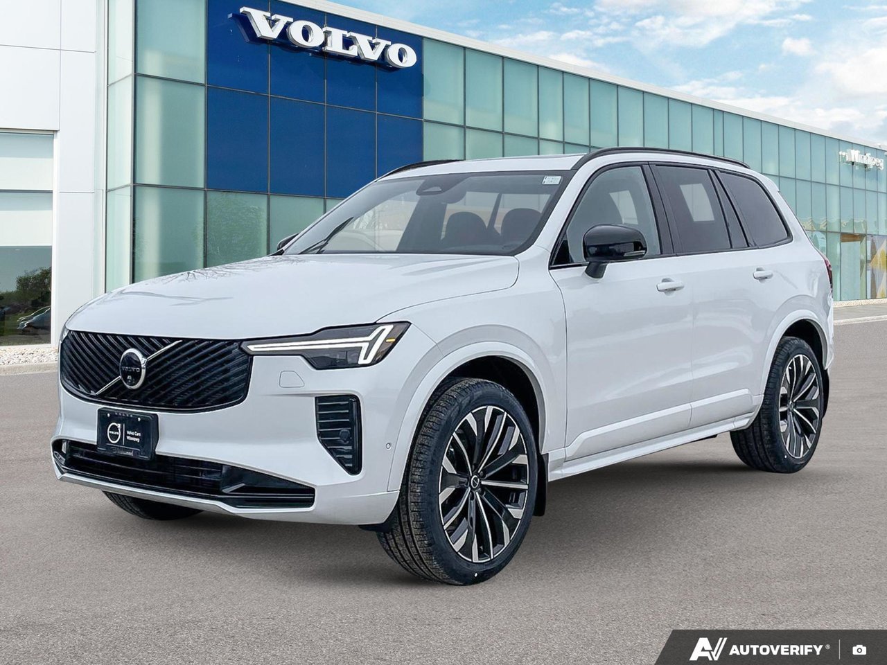 2026 Volvo XC90 Plus Dark Theme-0