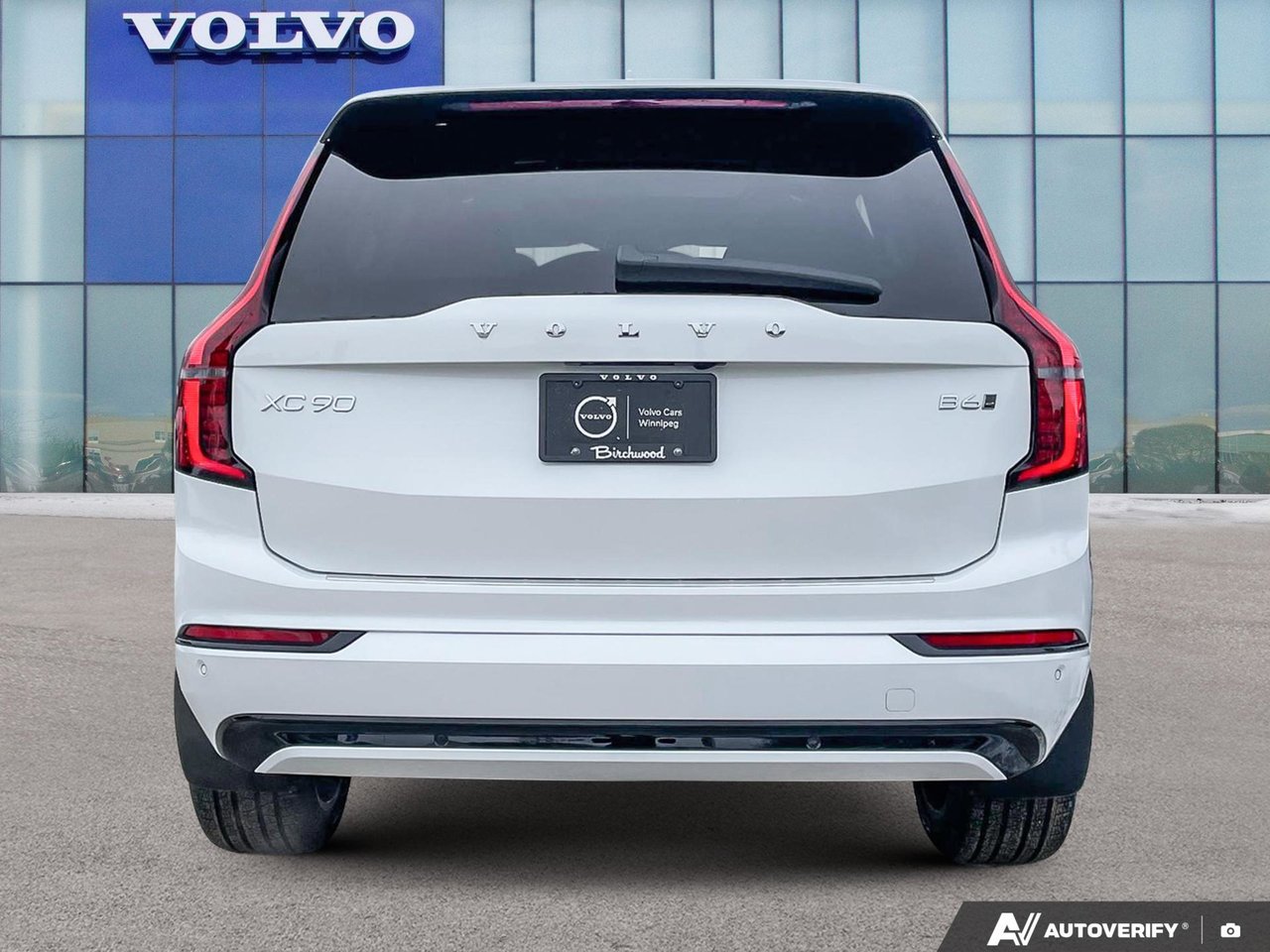 2026 Volvo XC90 Plus Dark Theme-4