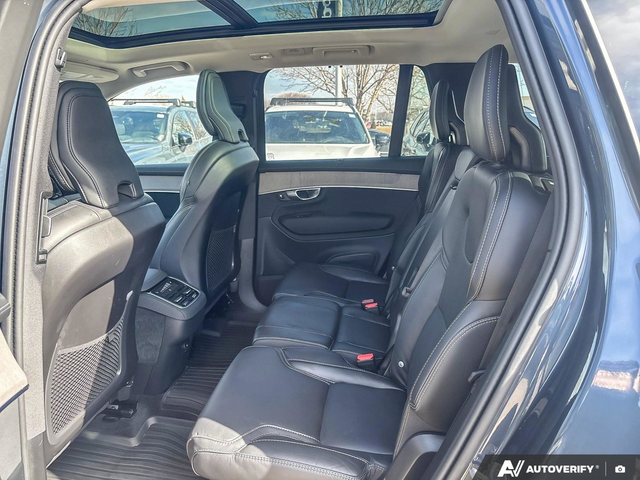 2026 Volvo XC90 Ultra Bright Theme-23