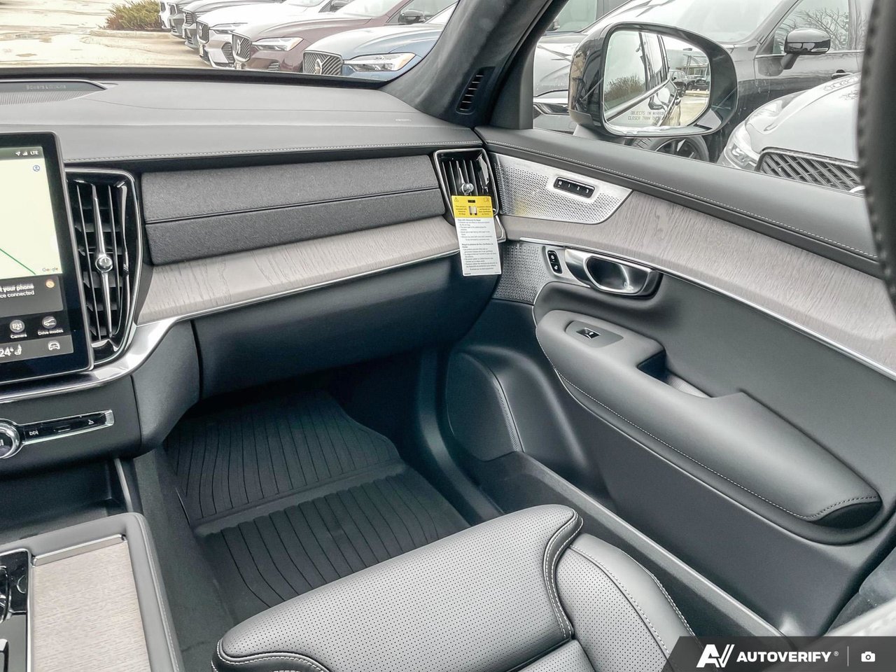 2026 Volvo XC90 Ultra Dark Theme-25