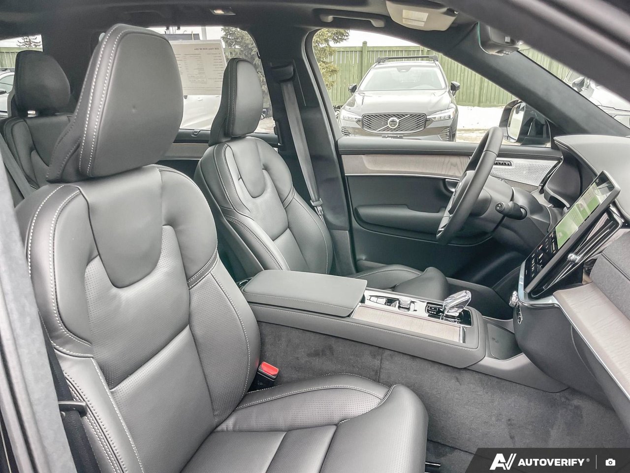 2026 Volvo XC90 Ultra Dark Theme-22