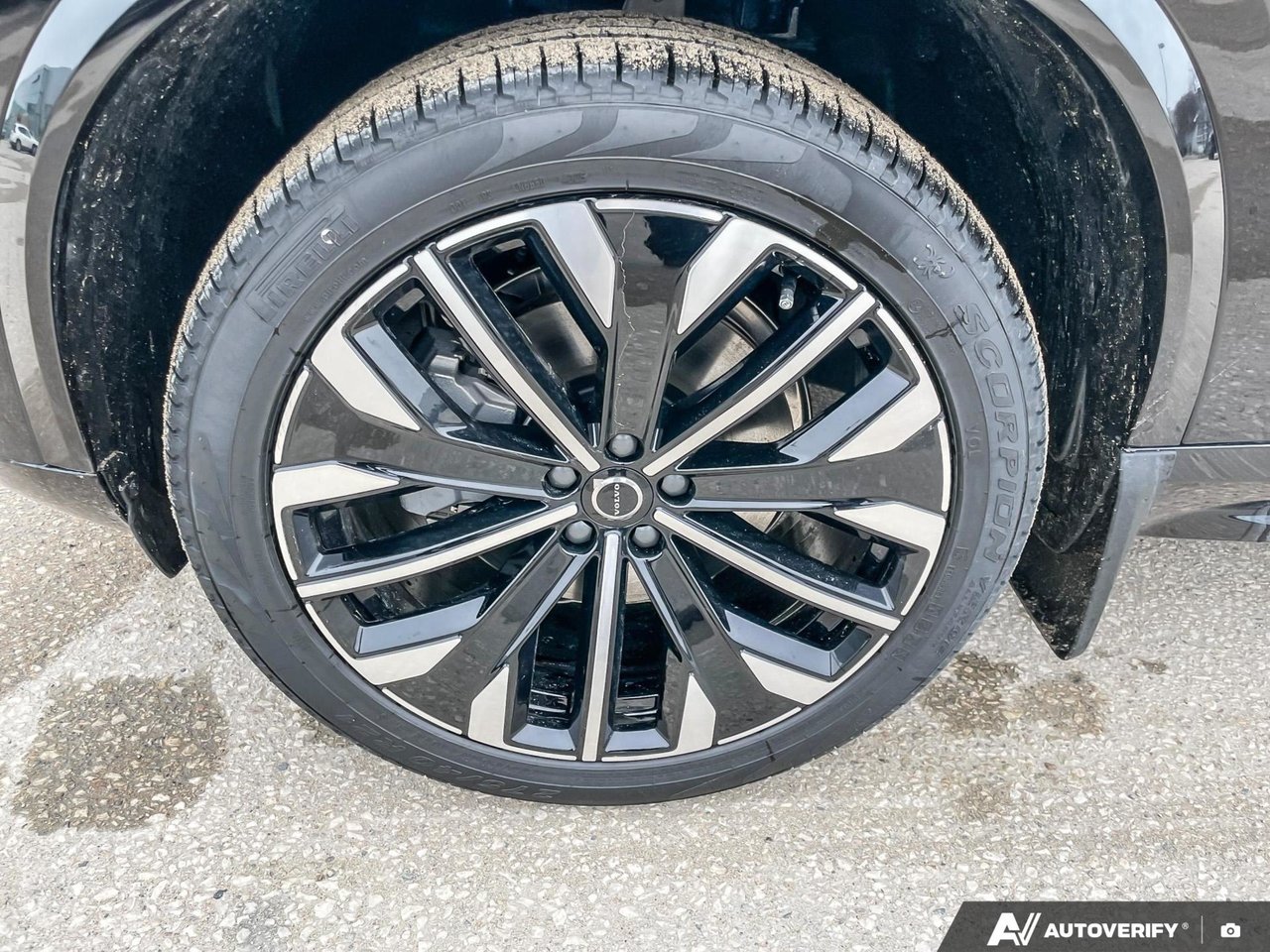 2026 Volvo XC90 Ultra Dark Theme-9