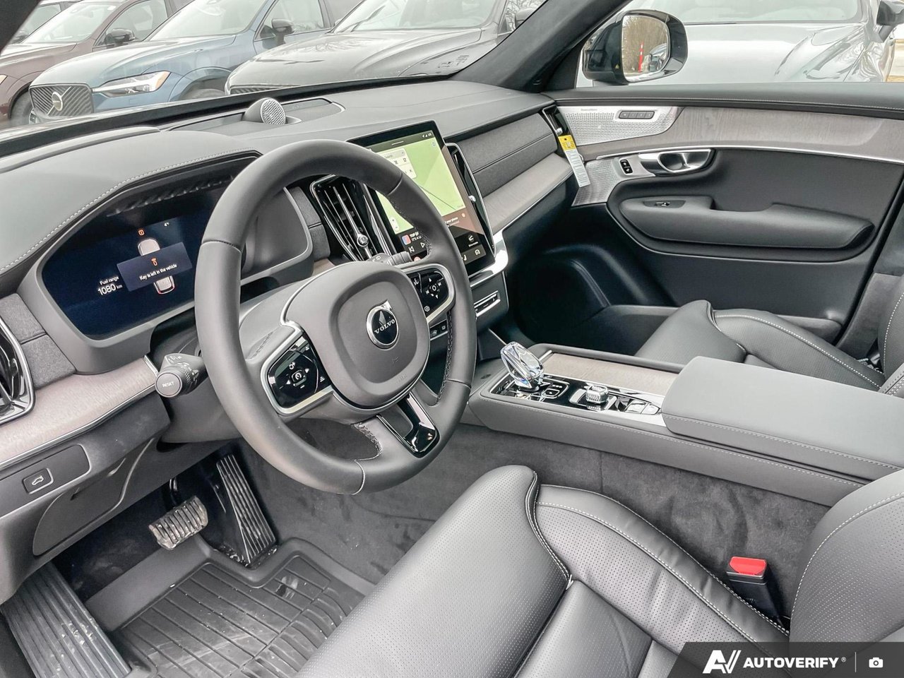 2026 Volvo XC90 Ultra Dark Theme-13