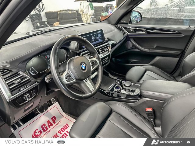 2022 BMW X3 xDrive30i-12