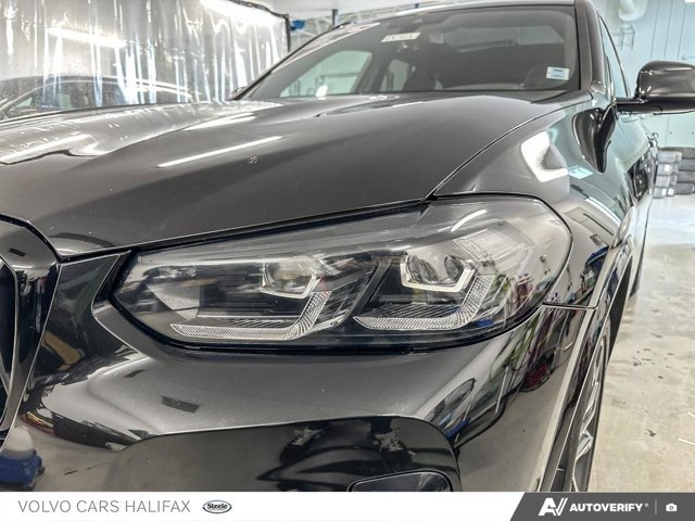 2022 BMW X3 xDrive30i-7