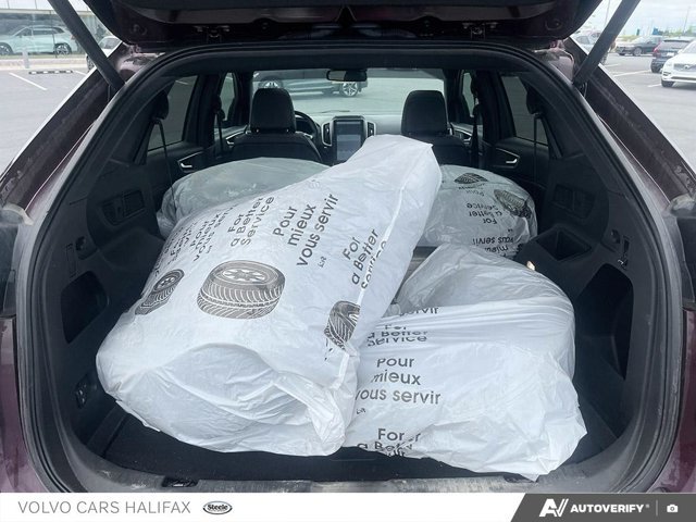 2024 Ford Edge ST Line-10