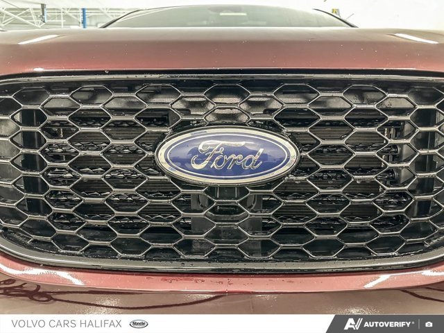 Ford Edge ST Line 2024-8