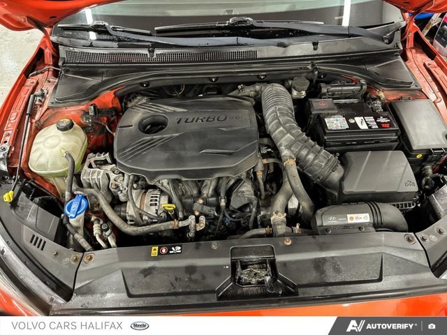 2019 Hyundai Veloster Turbo-9