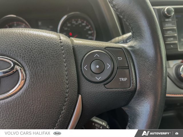 2016 Toyota RAV4 SE-14