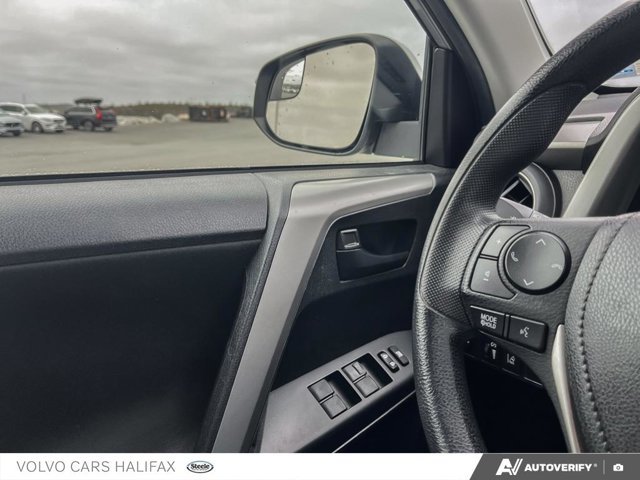 2018 Toyota RAV4 LE-14