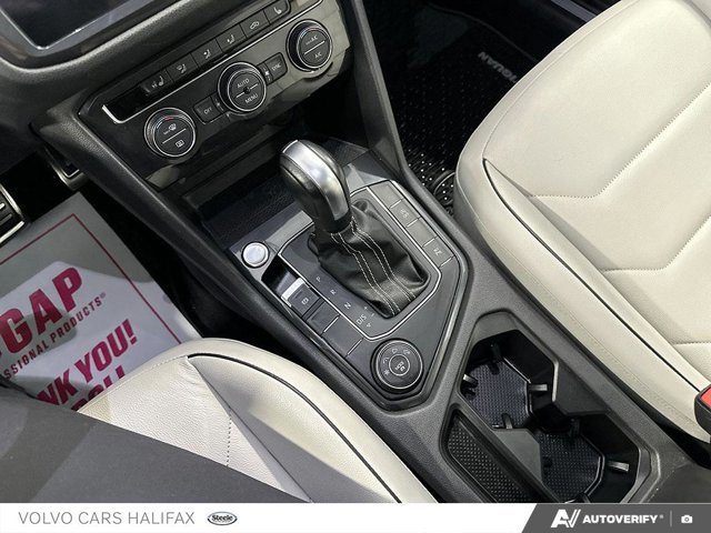 2021 Volkswagen Tiguan Highline-19