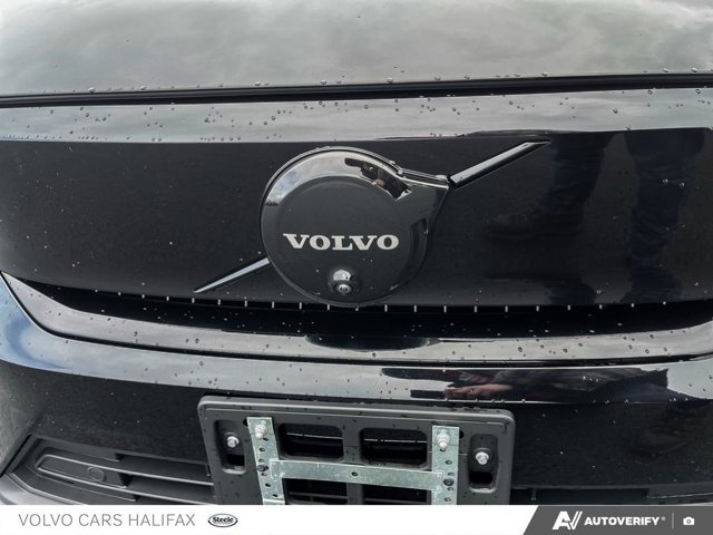 Volvo EC40 Ultra Black Edition 2025-8