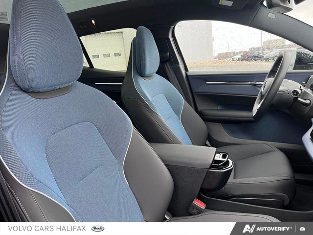 2025 Volvo EX30 Plus-20