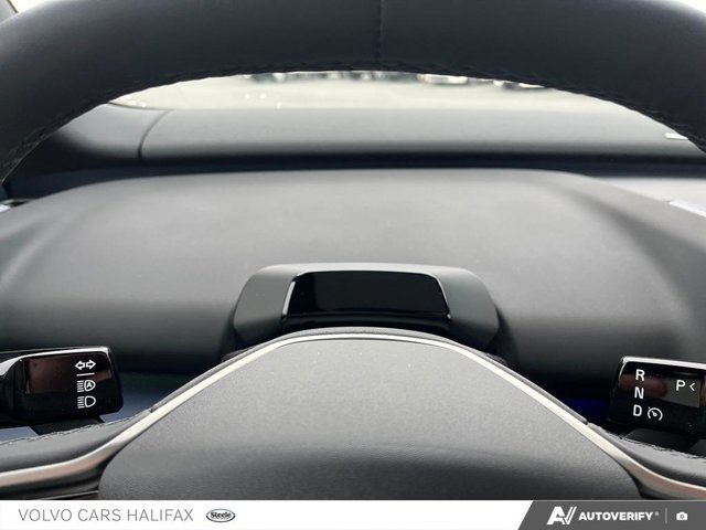 2025 Volvo EX30 Plus-13