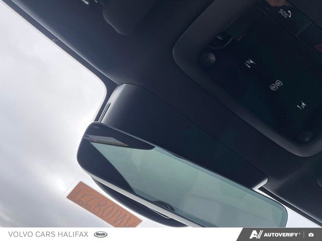 2025 Volvo EX30 Plus-18