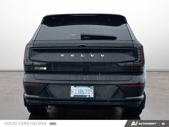 Volvo EX90 Ultra 2025-4