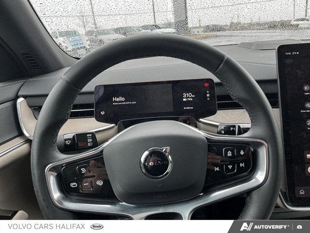 Volvo EX90 Ultra 2025-11