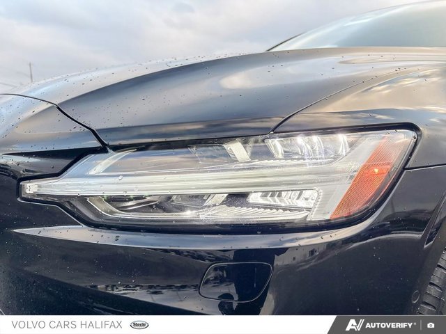 Volvo S60 Plug-In Hybrid Ultra Black Edition 2025-7