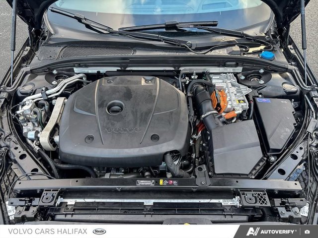 Volvo S60 Plug-In Hybrid Ultra Black Edition 2025-9