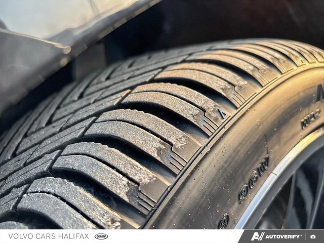 Volvo S60 Plug-In Hybrid Ultra Black Edition 2025-6