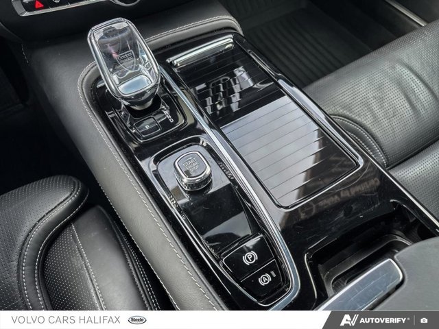 Volvo S60 Plug-In Hybrid Ultra Black Edition 2025-17