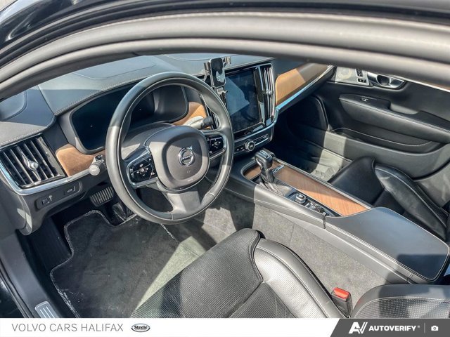 2019 Volvo S90 Inscription-11