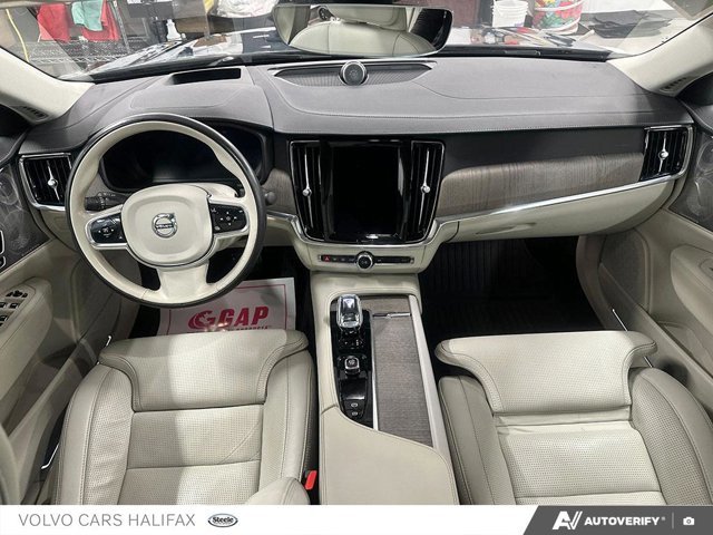 2023 Volvo S90 Ultimate Bright Theme-24