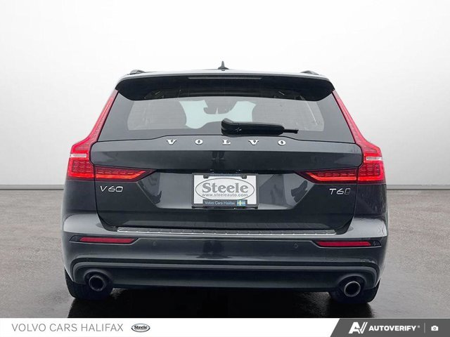 Volvo V60 Momentum 2020-4