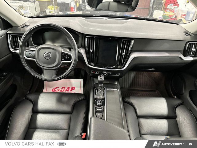 Volvo V60 Momentum 2020-24