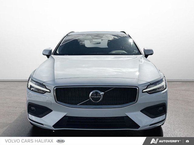 2023 Volvo V60 Core-1