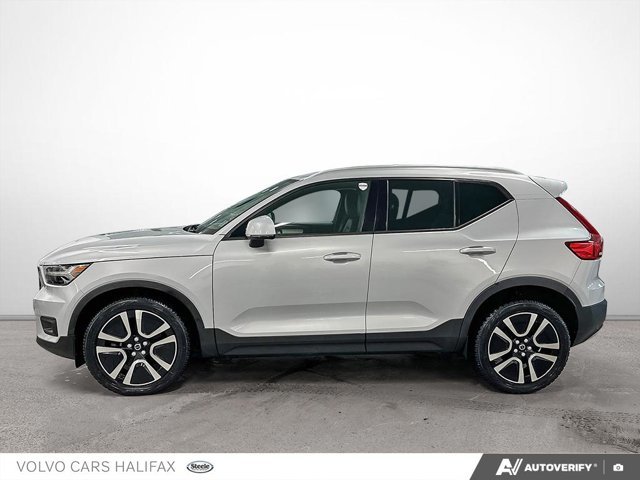 Volvo XC40 Momentum 2021-2